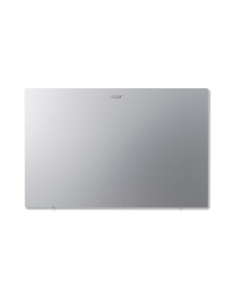 15.6" Aspire 3 Ryzen 5 7520U 8GB 512GB/NVMe W11H